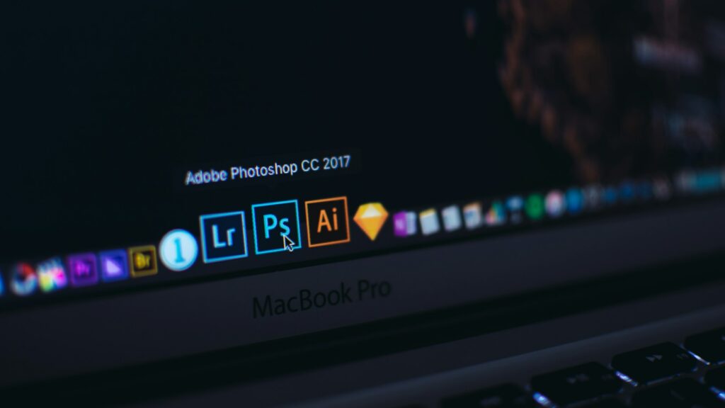 The beta version of Adobe Photoshop is now available for free on Android devices.