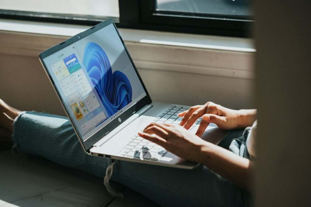 This comprehensive guide will teach you how to fix slow boot times in Windows 11.