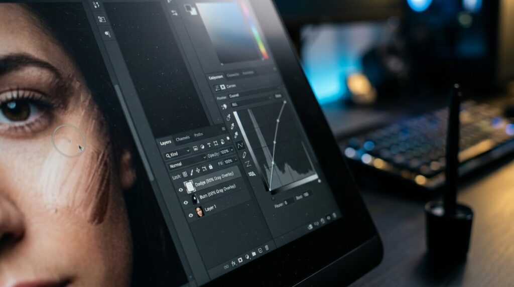 How to Set Up Non-Destructive Dodge and Burn Workflows Using 50% Gray Fill Layers and Curvature Clipping